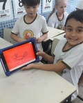 Trabalhando os animais em Inglês com os alunos do 1°ano verde.