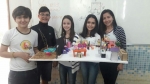 Trabalhando as partes da casa em Inglês com os alunos do 6°ano verde.